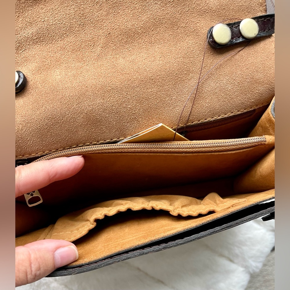 NWT Patricia Nash crossbody organizer - Picture 10 of 16